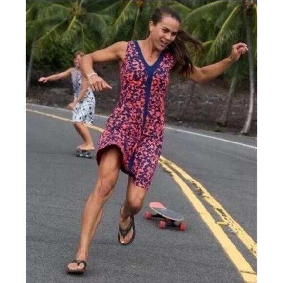 Title Nine Hillary Dress in Coral and Blue, activewear, travel, outdoors - Picture 2 of 6